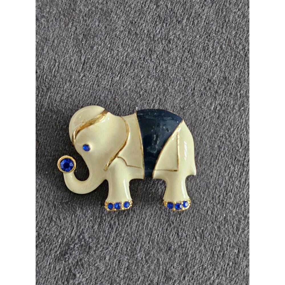 Cute Elephant Brooch